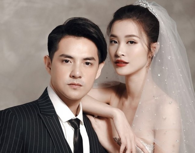 &Ocirc;ng Cao Thắng v&agrave; Đ&ocirc;ng Nhi l&agrave;m đ&aacute;m cưới v&agrave;o cuối năm 2019. Hiện cặp đ&ocirc;i đang chuẩn bị đ&oacute;n con g&aacute;i đầu l&ograve;ng.